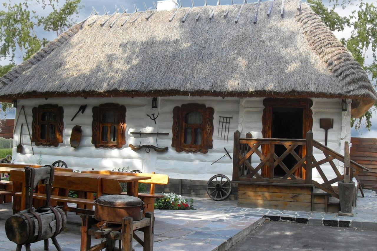 Отель Комплекс відпочинку Колиба Коростень Экстерьер фото
